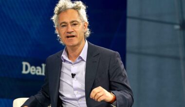 Alex Karp Says There's 2 Ways to Know If You Have a Future