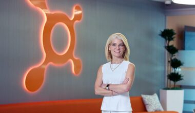 Power Hours: a Day in the Life of Orangetheory President Lauren Cody
