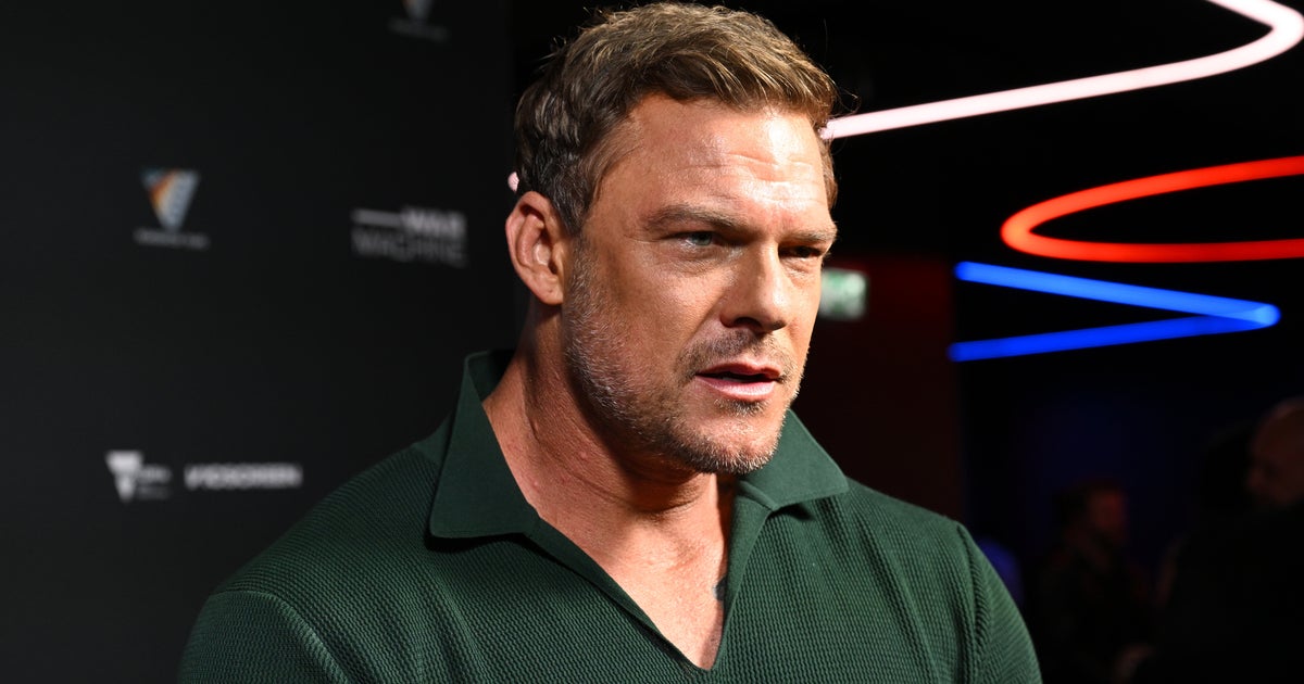 Police Finally Have Their Say On Alan Ritchson’s Fist Fight With Neighbor