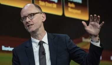 The US Economy Won't Be Derailed by Iran War, Apollo's Torsten Sløk Says