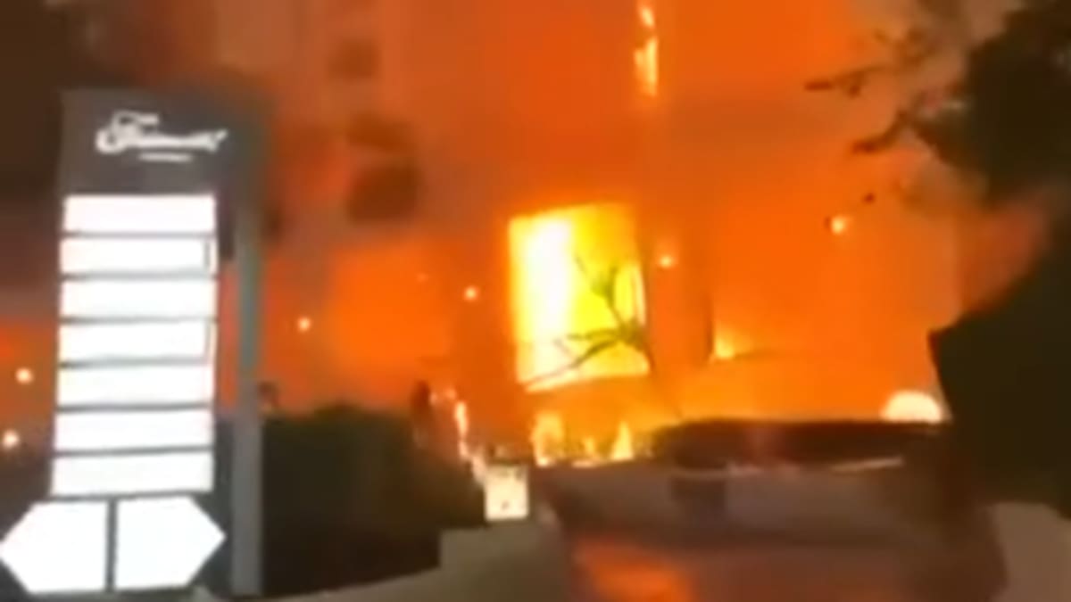 Dubai war chaos: Kiwi couple spend $60,000 fleeing as flights cancelled