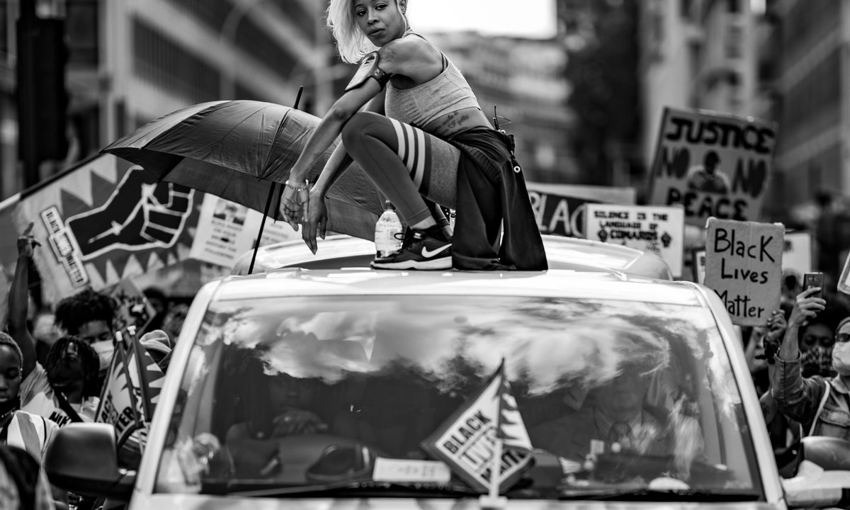 ‘As an artist I have a duty to reflect the times’: photographer Misan Harriman explores protests and solidarity in new London show - The Art Newspaper