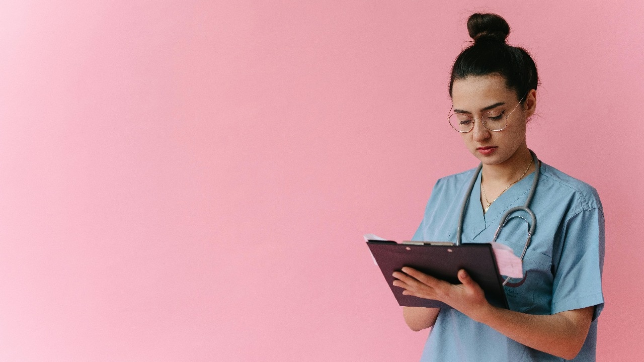 91% of doctors say no to medicine as a career for their children. What went wrong?91% of doctors say no to medicine as a career for their children. What went wrong?