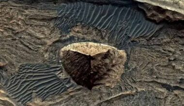 Mysterious pyramid-shaped structure on Mars sparks scientific curiosity