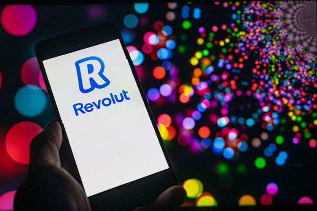 Your Questions Answered: ‘Should I sell my Revolut portfolio and put the money into my pension instead?’