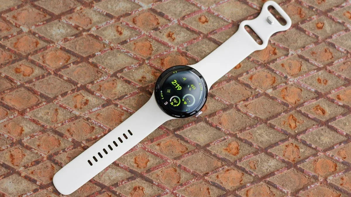 Amazon slashes the Pixel Watch 3’s price, giving you even more bang for your buck