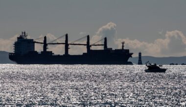 US-Iran conflict threatens NZ red meat exports via Strait of Hormuz