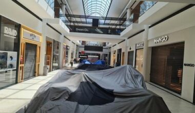 Finance Ministry urges immediate partial reopening of economy amid war