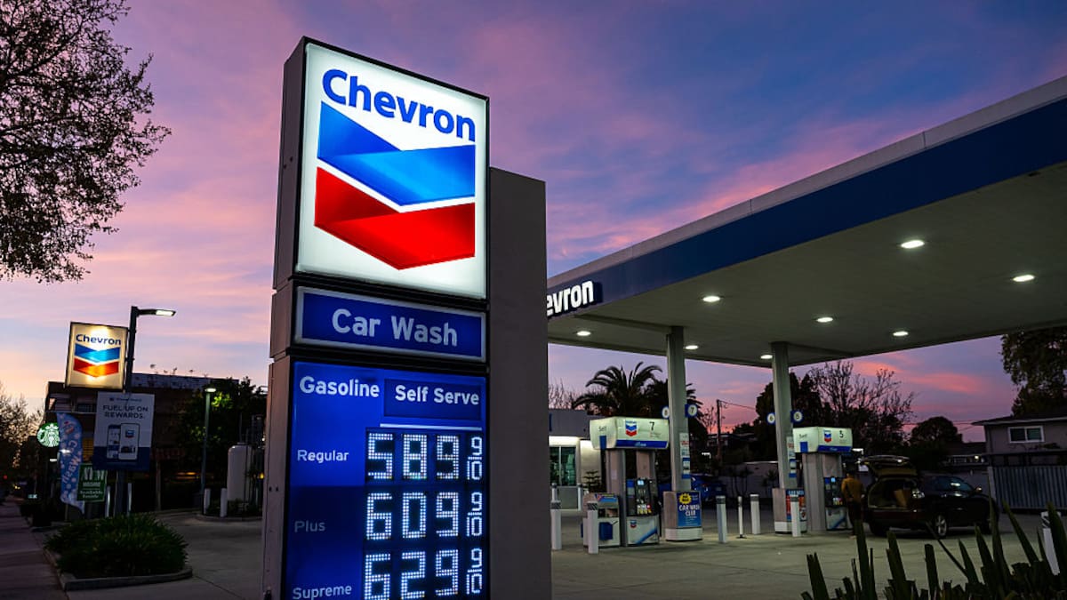 US consumer inflation unchanged but price shocks from Iran war loom