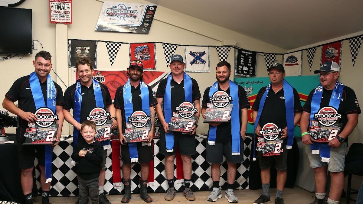 Gisborne Gladiators second in NZ Stockcar Teams Championship
