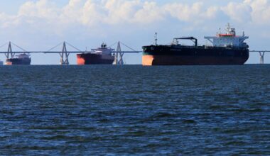 UK maritime agency reports explosion, oil spill off Kuwait