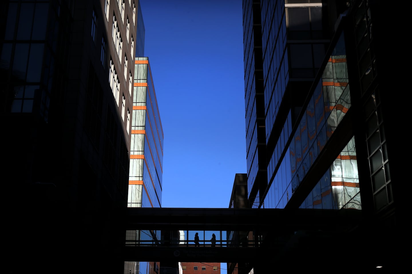 People crossed the bridge to the Dana-Farber Cancer Institute in Boston in 2021.