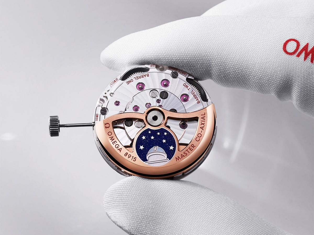 Constellation observatory calibre 8915