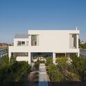 © Mohammad Hassan Ettefagh Shahrzad Villa / Kanisavaran Office - Exterior Photography, Balcony, Concrete