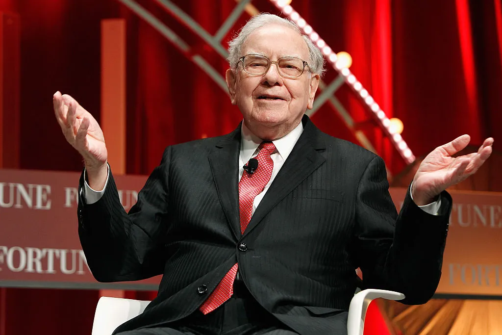 Warren Buffett's Lesson on Keeping Cash in Retirement