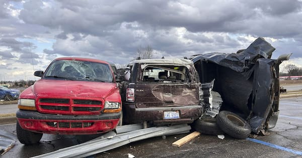 Three dead after tornado tears across Michigan