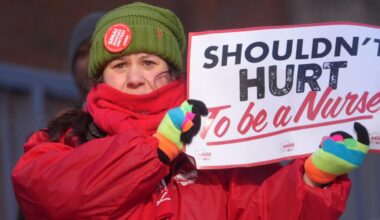 Healthcare jobs—which have been propping up labor market—just shrank for first time in four years