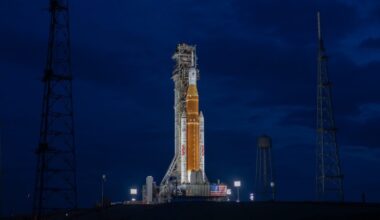 Lights illuminate NASA’s Artemis II SLS (Space Launch System) rocket and Orion spacecraft at Launch Complex 39B at NASA’s Kennedy Space Center