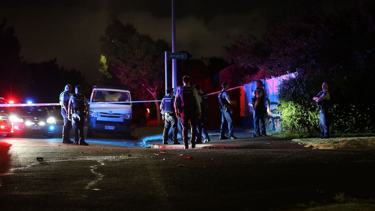 Emergency incident in Auckland’s Mt Albert: Four injured; police, ambulance at scene