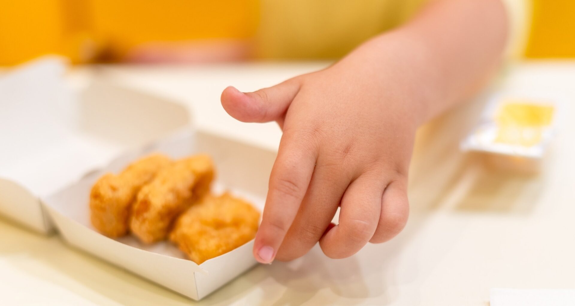 Study: Ultraprocessed Food Consumption and Behavioral Outcomes in Canadian Children. Image Credit: IMG Stock Studio / Shutterstock