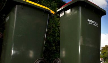 Residents rally against Rotorua’s fortnightly bin change