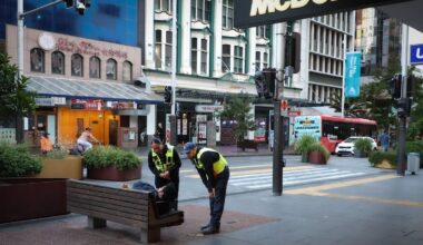 Inside Auckland’s morning ‘wake-up’ patrol for homeless rough sleepers