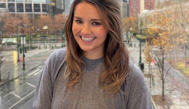 This AI founder who quit her 9-to-5 law job has a warning for anyone dreaming of doing the same: 'I'm working harder now than I ever did'