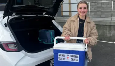 Greymouth businesses help keep Meals on Wheels moving