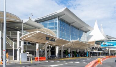Auckland Airport parking tap-and-go fault takes $2643 from user’s bank account