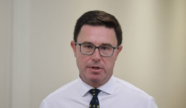 Australians warned to not panic buy food or fuel as Iran war enters 10th day