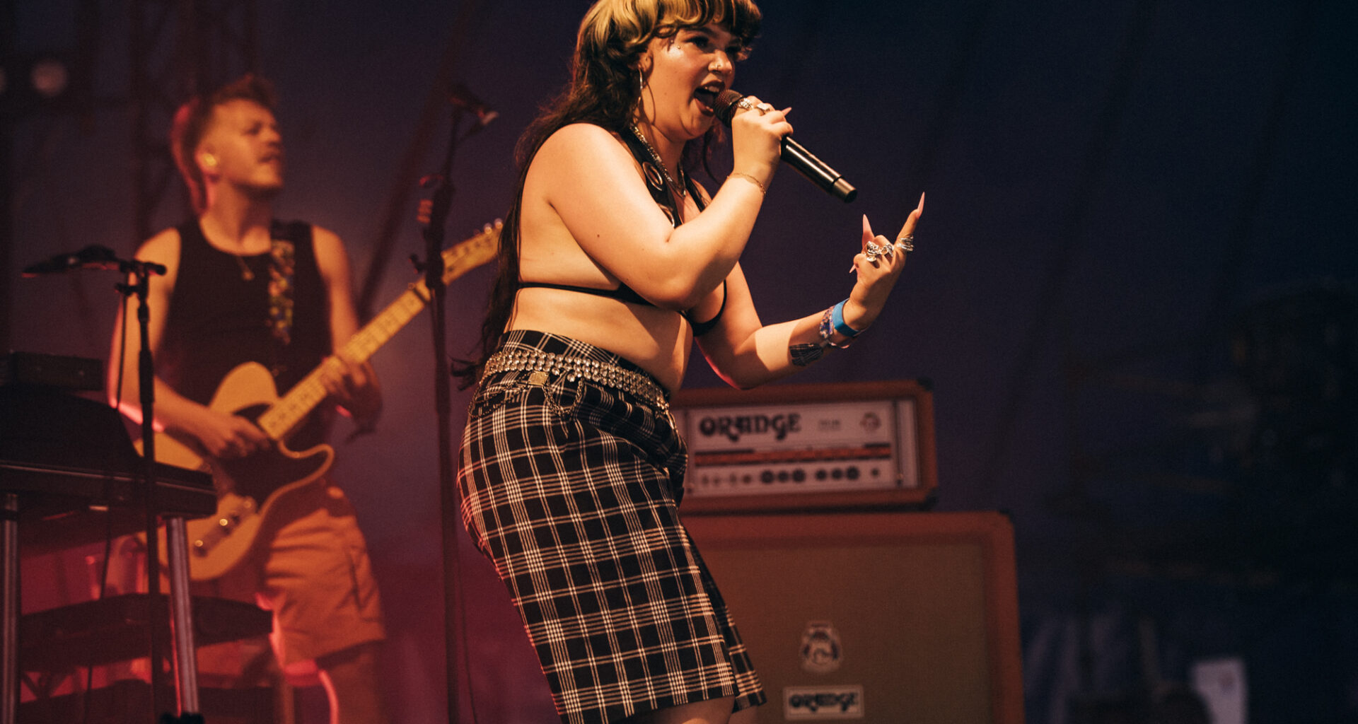 Lola Young plays first full show since touring break, says she “can’t wait to put new music out”