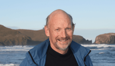 Vale Neville Peat, 1947–2026 | The Spinoff