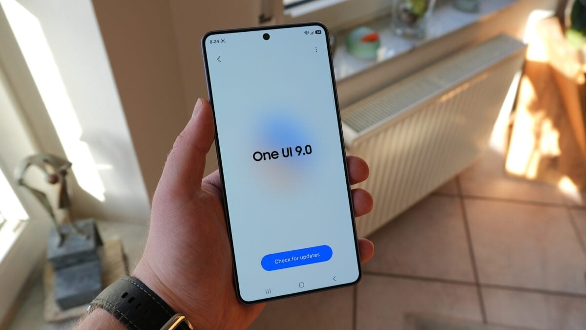 One UI 9 could have a central hub for device diagnostics and warranty