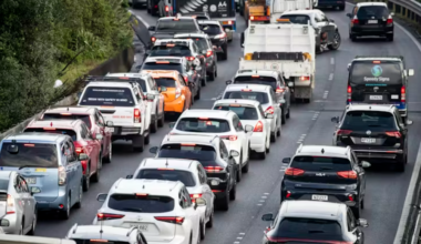 Could N​ew Zealanders start to treat their car dependence as a strategic liability rather than a lifestyle choice? ​