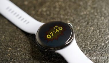 Pixel Watch 4 Pop Time Face AOD