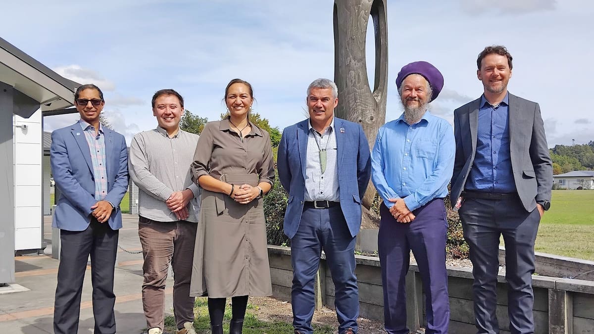 Eastern Bay councils advance investigation into shared water services entity