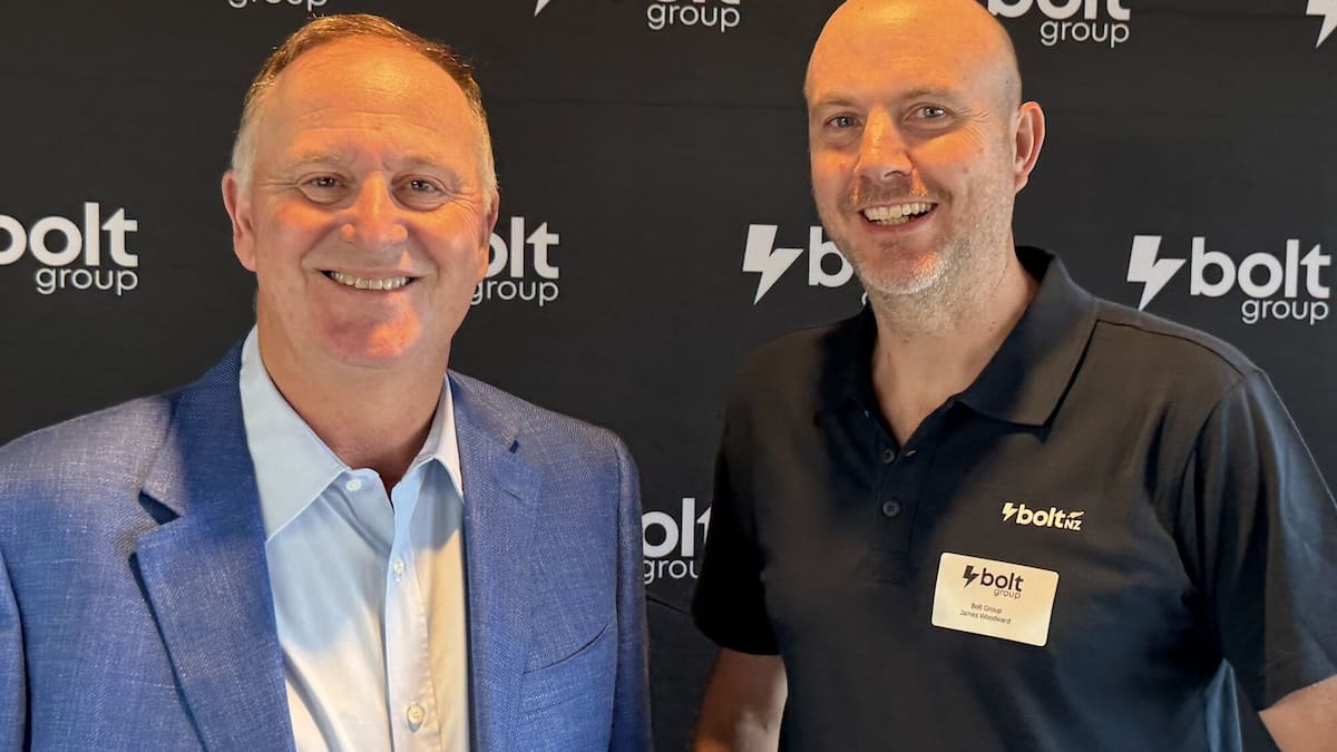 Sir John Key backs digital banking, hits out at Reserve Bank push for more cash access