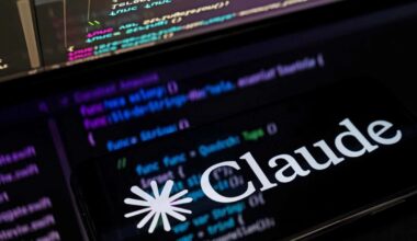 Claude AI: Why are there so many internet outages?