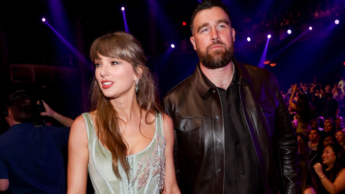 Taylor Swift wins seven iHeartRadio awards and praises fiance Travis Kelce