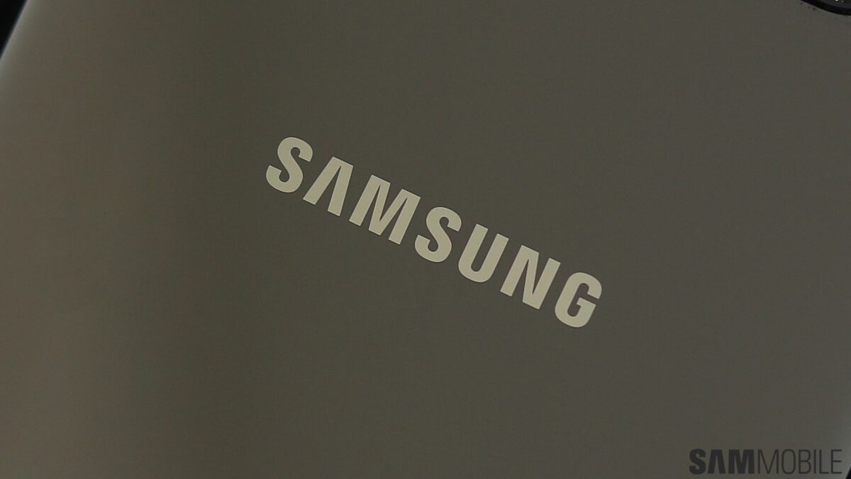 Samsung to supply millions of OLED panels for iPhone 17e