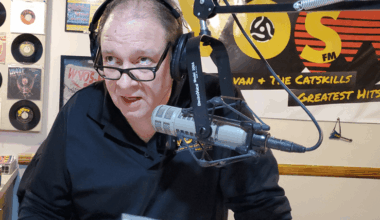 Sullivan Radio host marks 40 years behind the microphone