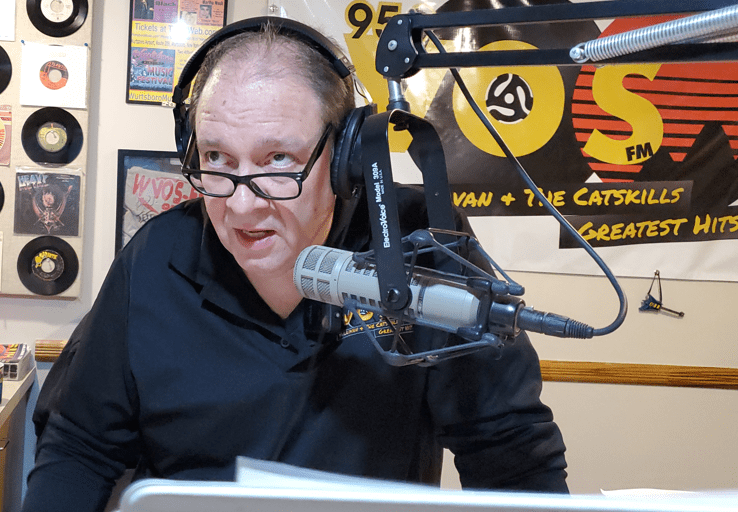 Sullivan Radio host marks 40 years behind the microphone