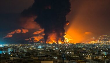 Asian Leaders Rush to Limit War Impacts as Oil Tops $100 a Barrel