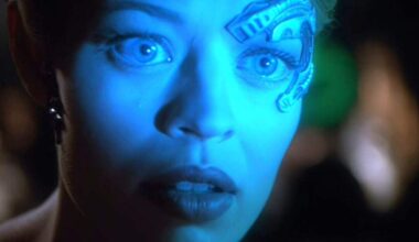 Starfleet Academy Just Used Voyager To Make Star Trek's Heroes Into Horrible Villains