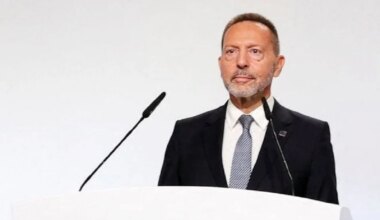 Stagflation knocks on Greece’s door - eKathimerini.com