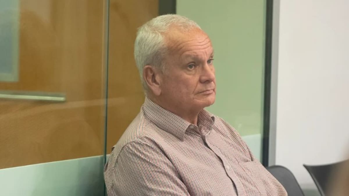 Surf Life Saving strips convicted sex offender Tim Jago of honours, awards and life membership