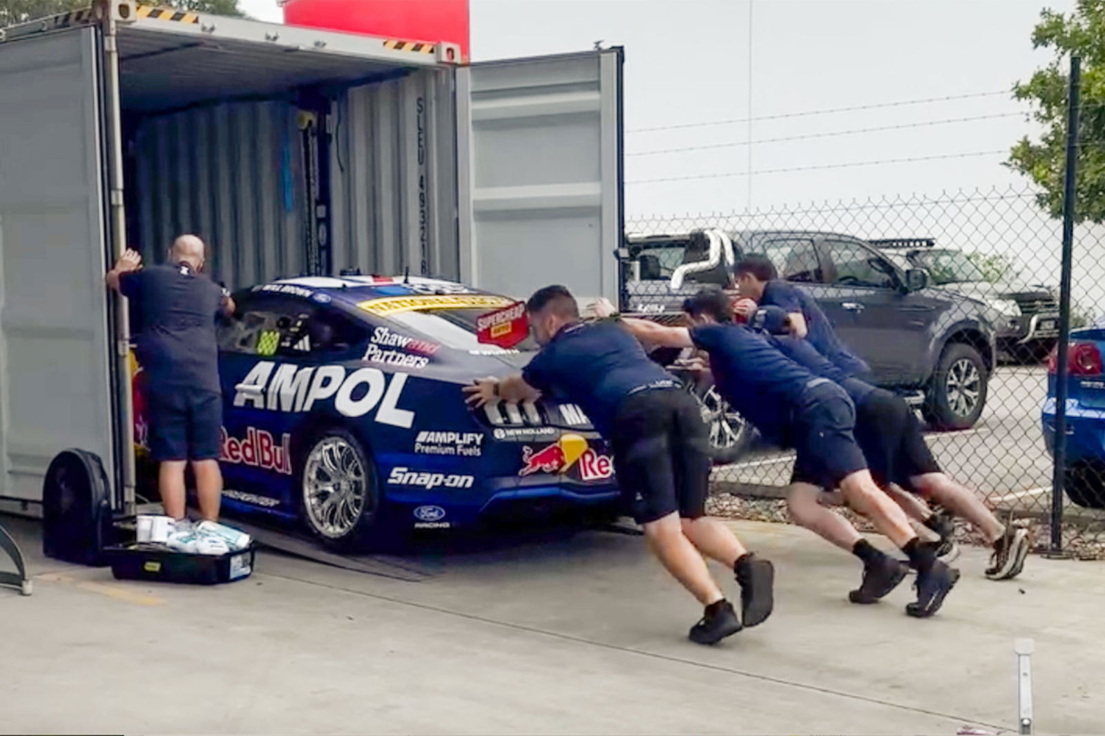 How three-car teams have impacted New Zealand travel