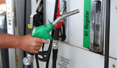 Fuel crisis fears as unleaded 91 petrol jumps 10 cents in days, stations run dry