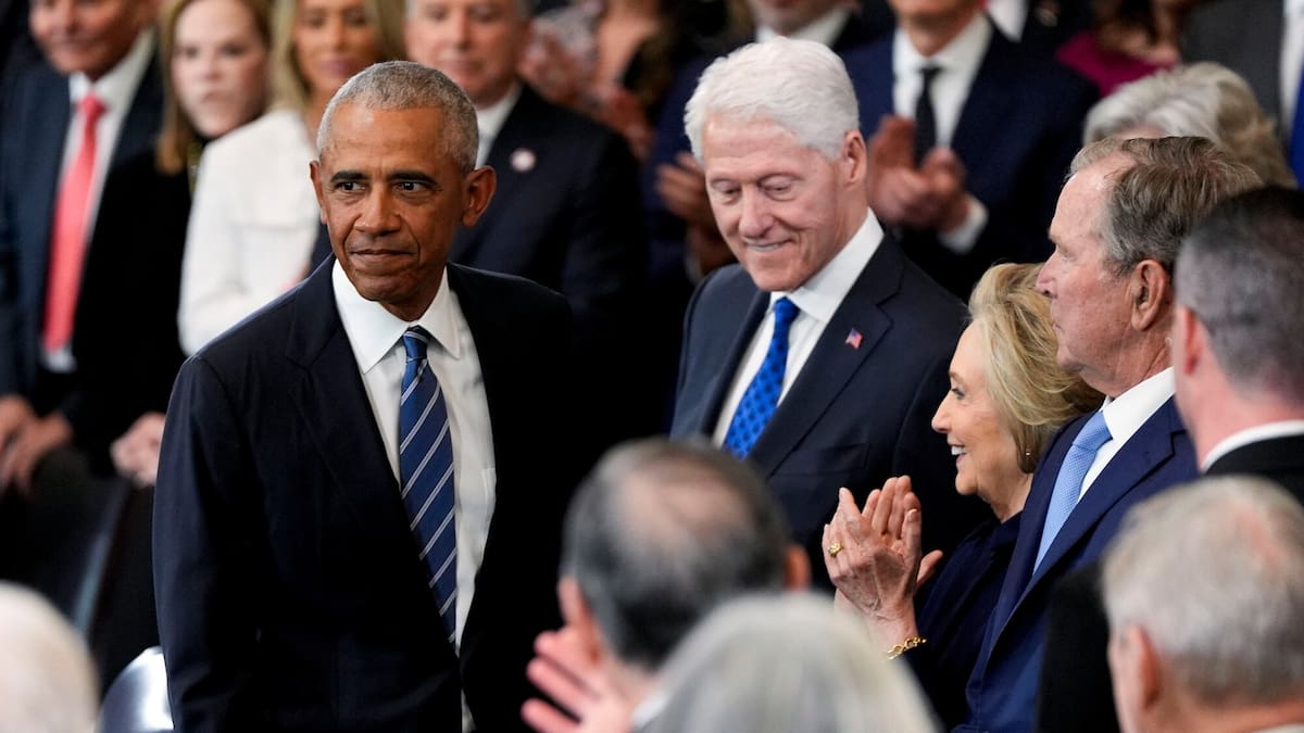 ‘Harder path’: Obama attacks Trump at Jesse Jackson memorial