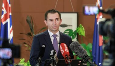 Concerns Iran war could hold up cancer care – Simeon Brown getting advice as helium supply, crucial for MRIs, put under pressure